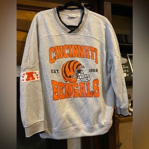 Vintage style Cincinnati bengals crewneck